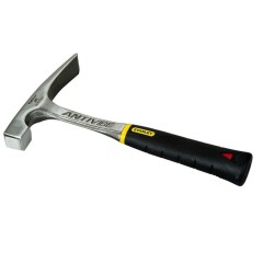 Молоток каменщика STANLEY "AntiVibe" с металлической ручкой 570 г